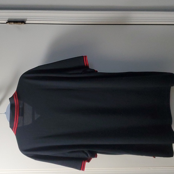 BNWT navy blue w red trim 3 button men's shirt XL reg - Picture 5 of 8